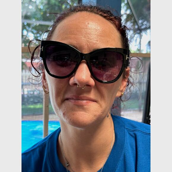 Chic Blue Light Blocking Cat Eye Retro Sunglasses Gradient Lenses - Picture 5 of 6